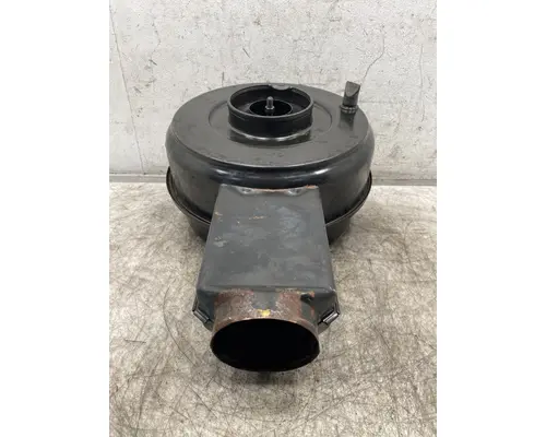 INTERNATIONAL 4600 Air Cleaner