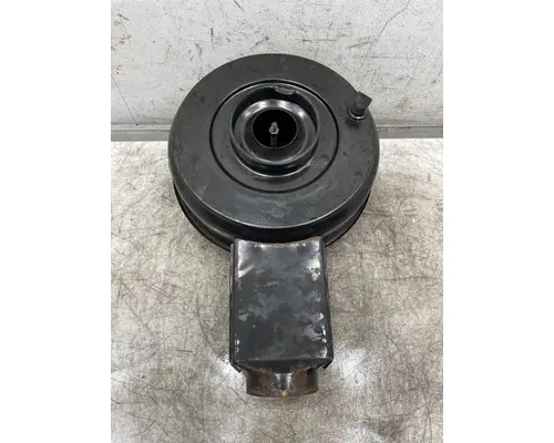 INTERNATIONAL 4600 Air Cleaner