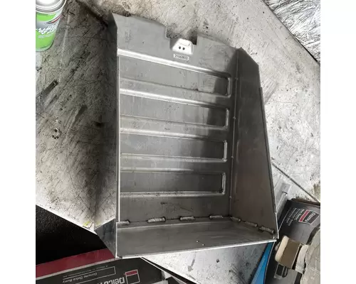 INTERNATIONAL 4600 Battery BoxTray