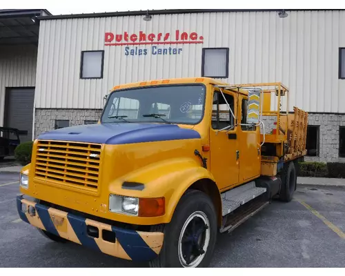 INTERNATIONAL 4600 Cab