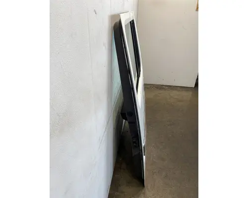 INTERNATIONAL 4600 Door Assembly, Front