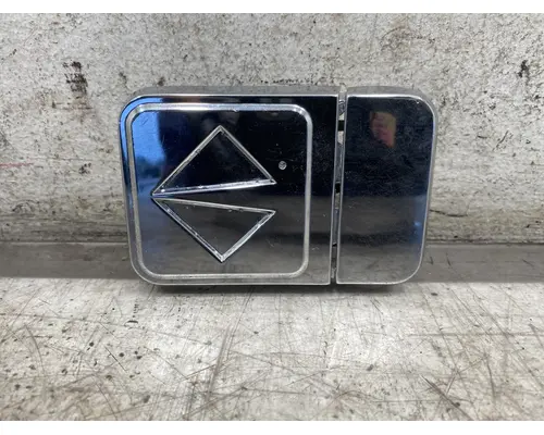 INTERNATIONAL 4600 Door Handle