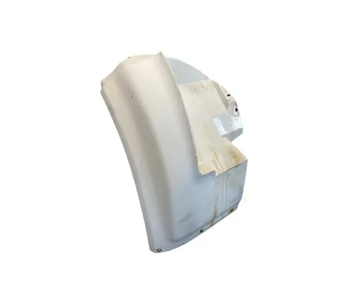 INTERNATIONAL 4600 Fender Extension