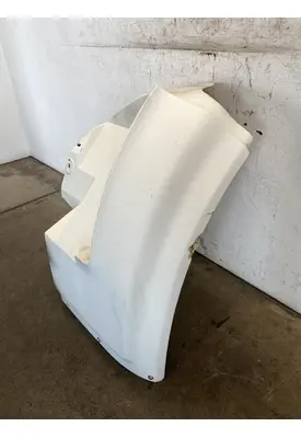 INTERNATIONAL 4600 Fender Extension