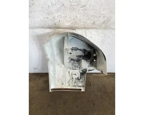 INTERNATIONAL 4600 Fender Extension