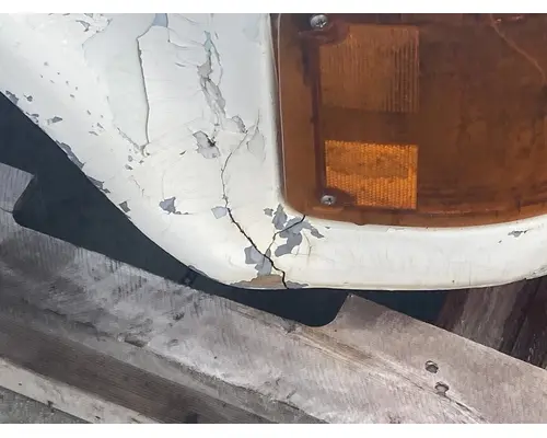 INTERNATIONAL 4600 Hood