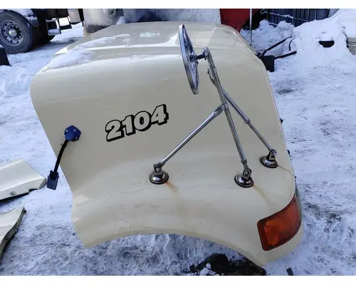 INTERNATIONAL 4600 Hood