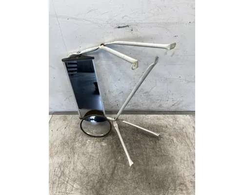 INTERNATIONAL 4600 Mirror (Side View)