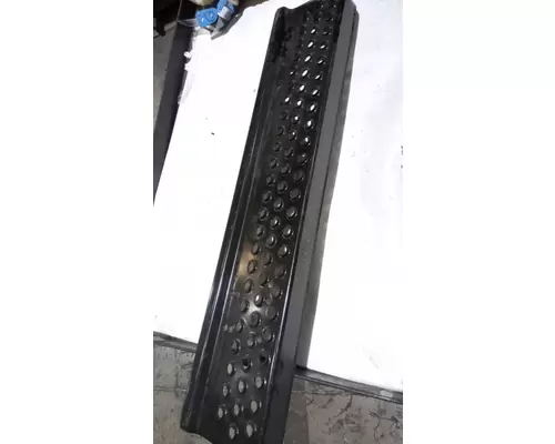 INTERNATIONAL 4600 Step