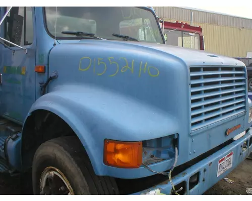 INTERNATIONAL 47/4900 Hood