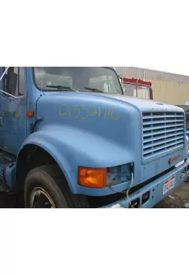 INTERNATIONAL 47/4900 Hood