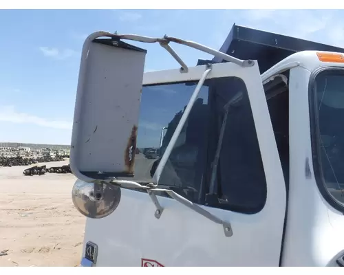 INTERNATIONAL 4700 / 4900 / 8100 / 8200 Side View Mirror