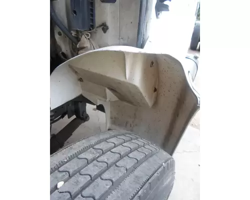 INTERNATIONAL 4700 / 4900 Fender Extension