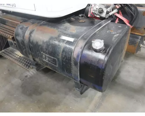 INTERNATIONAL 4700 / 4900 Fuel Tank