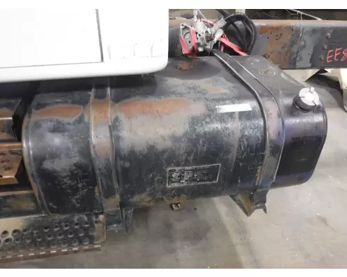 INTERNATIONAL 4700 / 4900 Fuel Tank