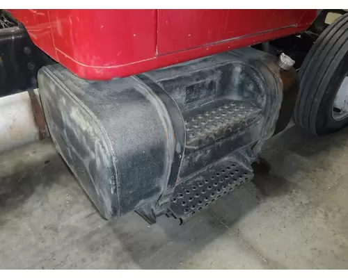 INTERNATIONAL 4700 / 4900 Fuel Tank