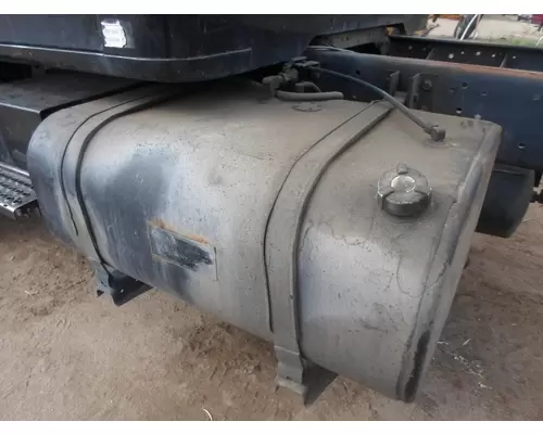 INTERNATIONAL 4700 / 4900 Fuel Tank