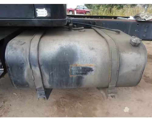 INTERNATIONAL 4700 / 4900 Fuel Tank