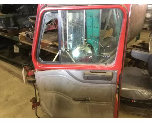 INTERNATIONAL 4700 1990-2002 DOOR ASSEMBLY, FRONT