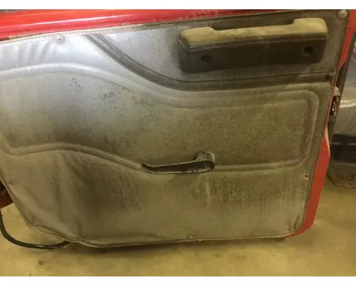 INTERNATIONAL 4700 1990-2002 DOOR ASSEMBLY, FRONT