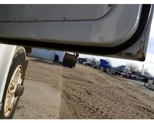 INTERNATIONAL 4700 1990-2002 DOOR ASSEMBLY, FRONT