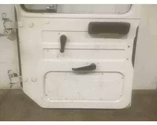INTERNATIONAL 4700 1990-2002 DOOR ASSEMBLY, FRONT