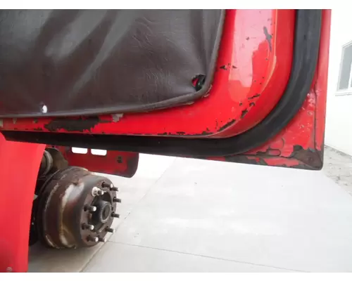 INTERNATIONAL 4700 1990-2002 DOOR ASSEMBLY, FRONT