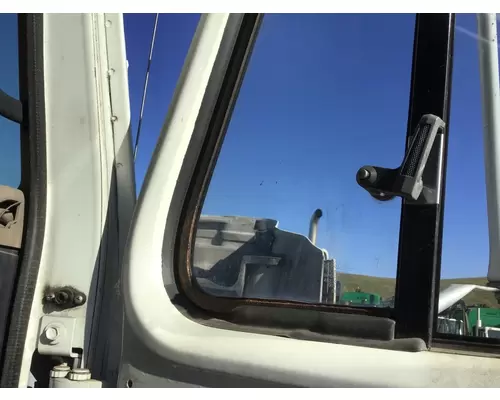 INTERNATIONAL 4700 1990-2002 DOOR ASSEMBLY, FRONT