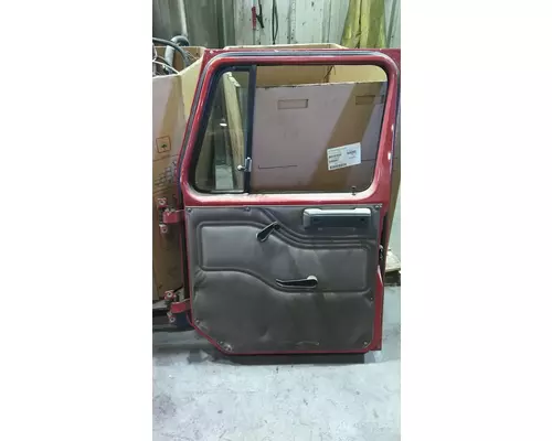 INTERNATIONAL 4700 1990-2002 DOOR ASSEMBLY, FRONT