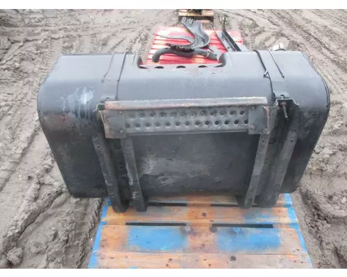 INTERNATIONAL 4700 1990-2002 FUEL TANK