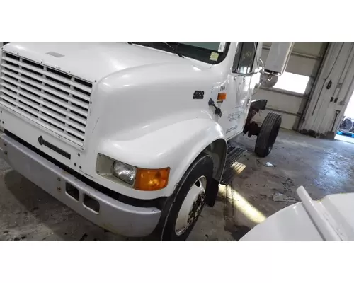 INTERNATIONAL 4700 1990-2002 HOOD