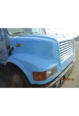 INTERNATIONAL 4700 1990-2002 HOOD