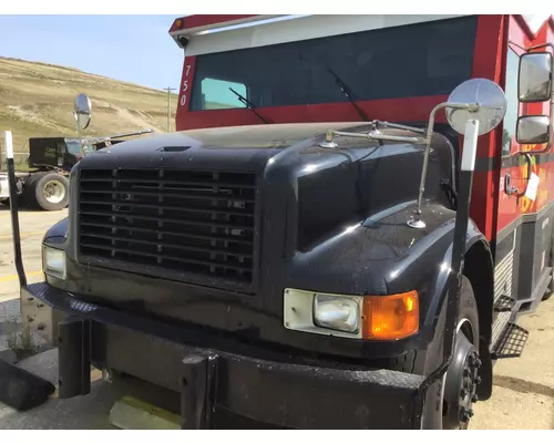 INTERNATIONAL 4700 1990-2002 HOOD