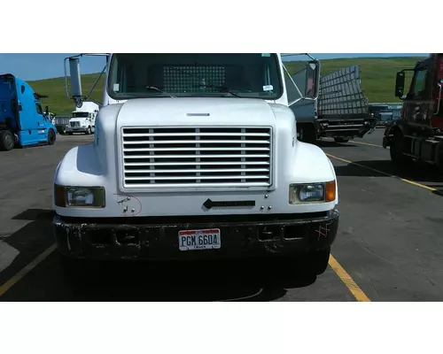 INTERNATIONAL 4700 1990-2002 HOOD