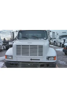 INTERNATIONAL 4700 1990-2002 HOOD