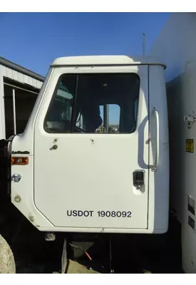 INTERNATIONAL 4700 LOW PROFILE Cab