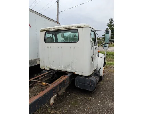 INTERNATIONAL 4700 LOW PROFILE Complete Vehicle
