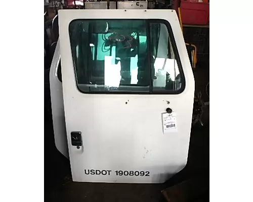 INTERNATIONAL 4700 LOW PROFILE Door Assembly, Front