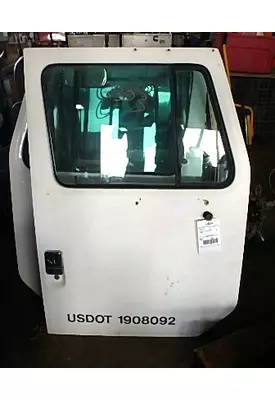 INTERNATIONAL 4700 LOW PROFILE Door Assembly, Front