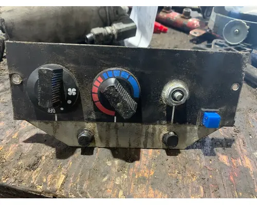 INTERNATIONAL 4700 LOW PROFILE ECM (HVAC)climate control