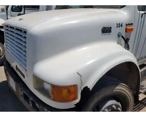 INTERNATIONAL 4700 LOW PROFILE Hood