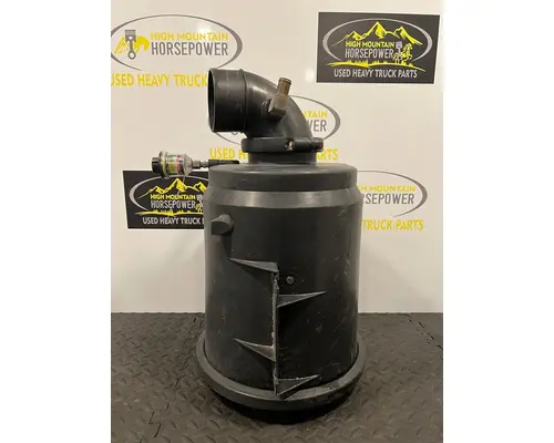 INTERNATIONAL 4700 Air Cleaner