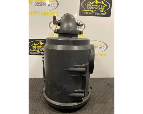 INTERNATIONAL 4700 Air Cleaner