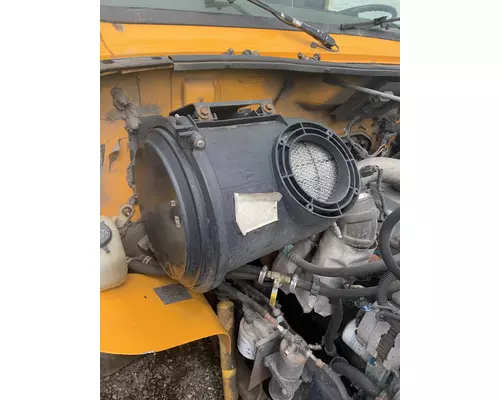 INTERNATIONAL 4700 Air Cleaner