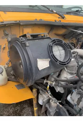 INTERNATIONAL 4700 Air Cleaner