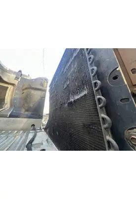 INTERNATIONAL 4700 Air Conditioner Condenser