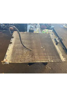 INTERNATIONAL 4700 Air Conditioner Condenser