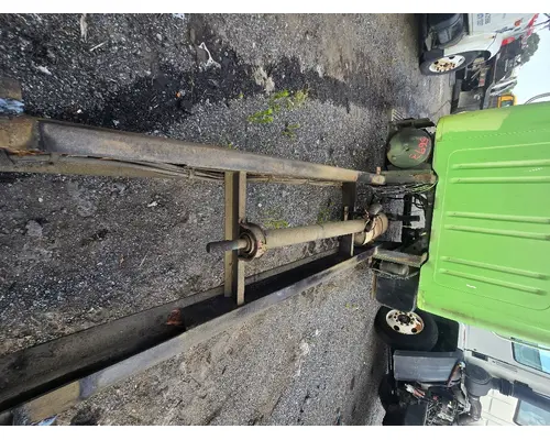 INTERNATIONAL 4700 Air Tank