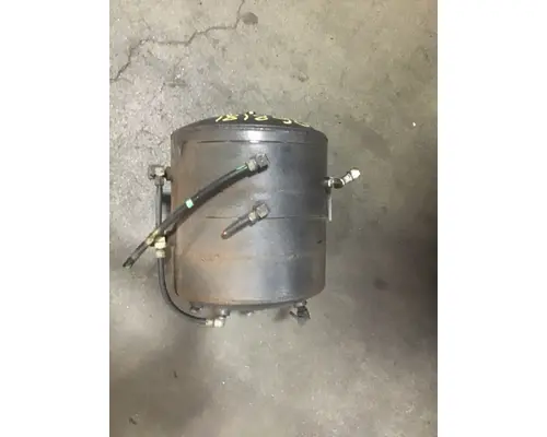 INTERNATIONAL 4700 Air Tank