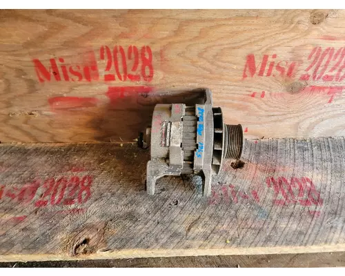 INTERNATIONAL 4700 Alternator